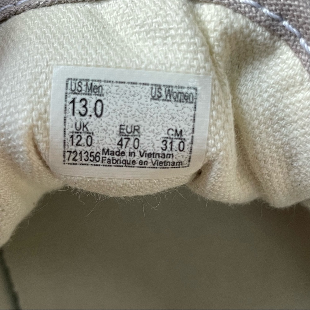VANS Old Skool Lace Up Sneakers - Picture 10 of 11